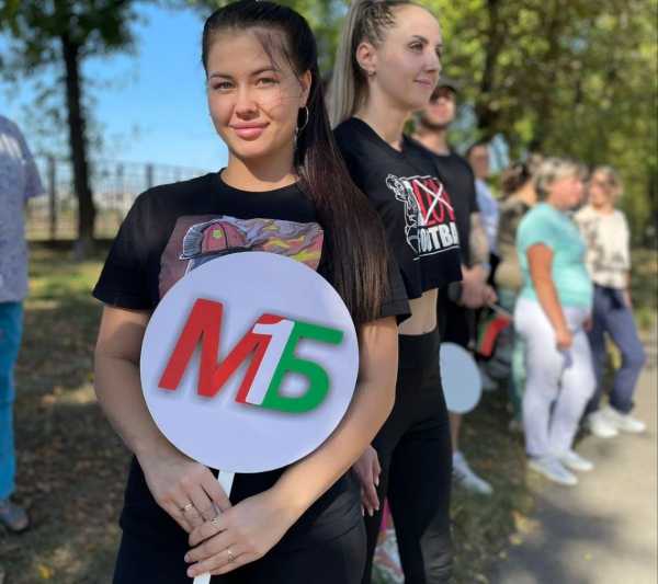 Круглый стол, общение с молодежью, легкоатлетический кросс: мероприятия ко Дню народного единства прошли в Могилевской больнице №1